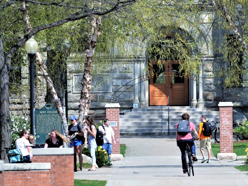 Campus Wi-Fi Solutions From Cambium Networks